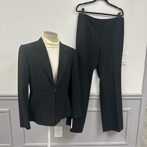 NWT Tahari Stunning Black on Black Pinstriped Blazer and Pants Set 94% Wool